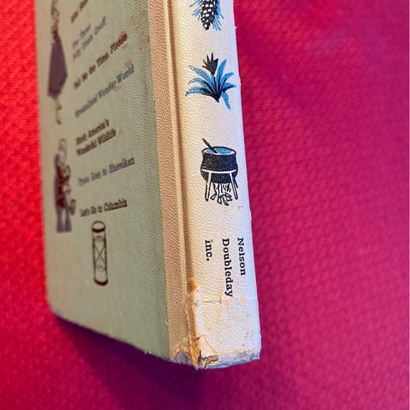 Vintage 1960 Vol 29 Best in Children’s Books Scarry - Picture 3 of 7